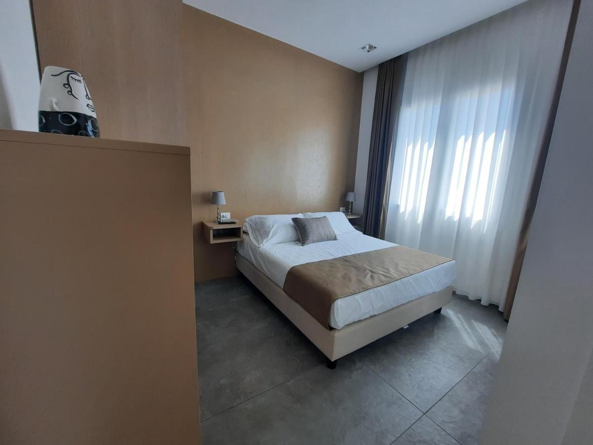 Bed And Breakfast Villa Tota Катандзаро Экстерьер фото